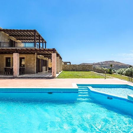 Poseidon Villa, Nestled In The Picturesque South, By Thinkvilla Lefkogeia Exterior foto